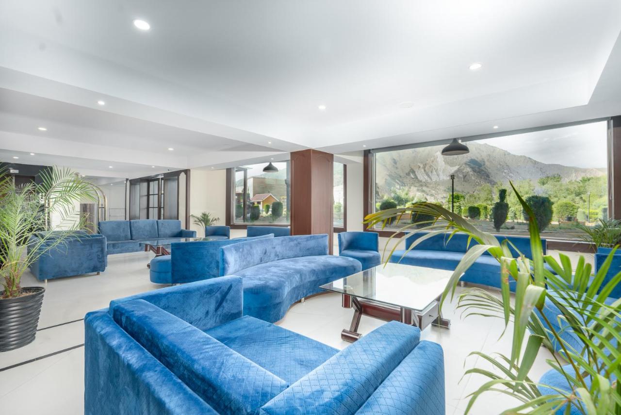The Chinar Srinagar Hotel Esterno foto