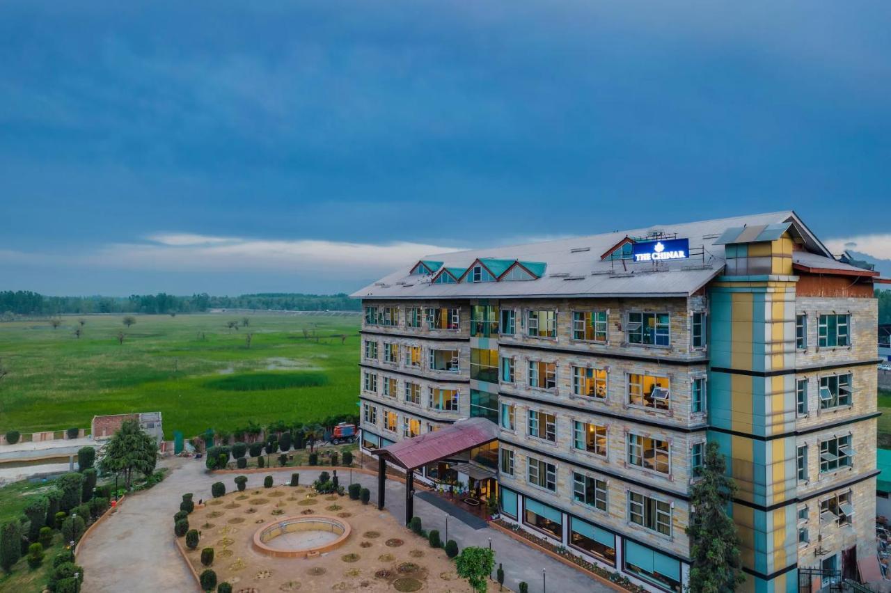 The Chinar Srinagar Hotel Esterno foto